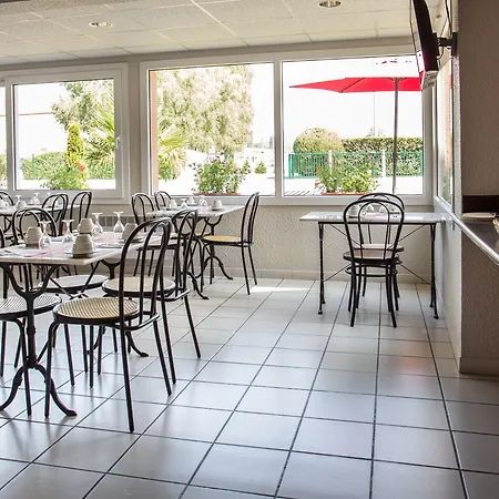 Fasthotel Perigueux - Un Fh Confort Отель 2*